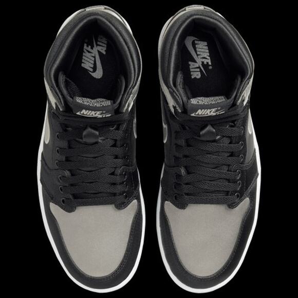 WOMENS AIR JORDAN 1 RETRO HIGH OG, BLACK/MEDIUM GREY SATIN FD4810 010 SIZE 5.5 - Picture 4 of 6